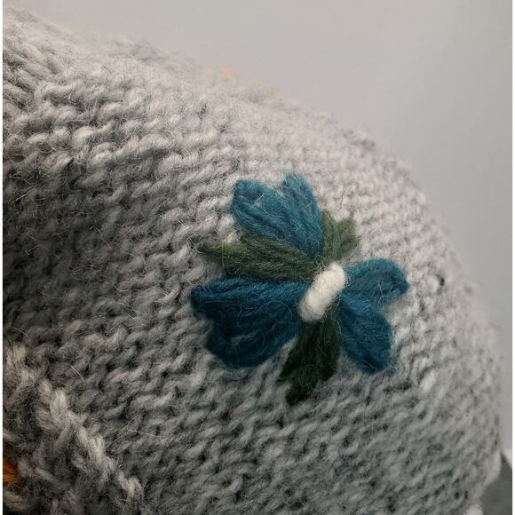 Nepalese 100% Wool Sherpa Ear Flap Fleece-lined Hat with Tassels, Made in Nepal - Picture 8 of 9